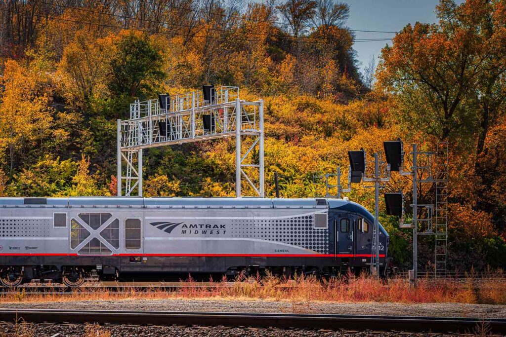 Amtrak Is Having A 25% Off Sale On Fall Travel