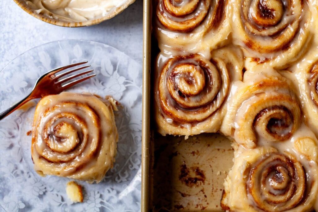 Easiest Cinnamon Rolls