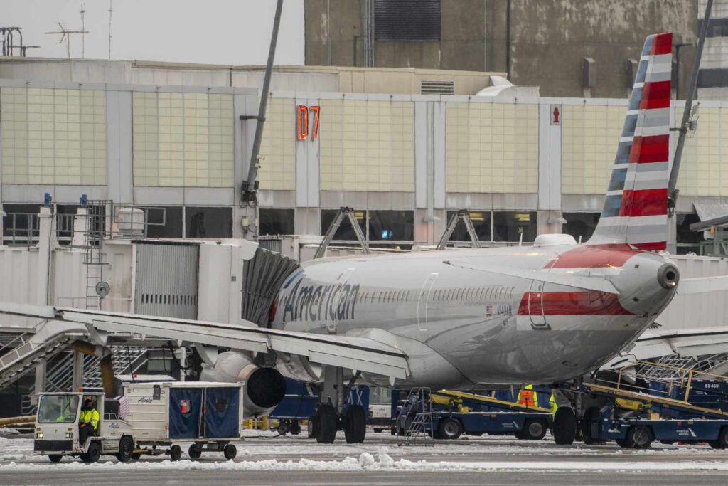 American Airlines Ground Stop Brings Delays Across The U.s. On