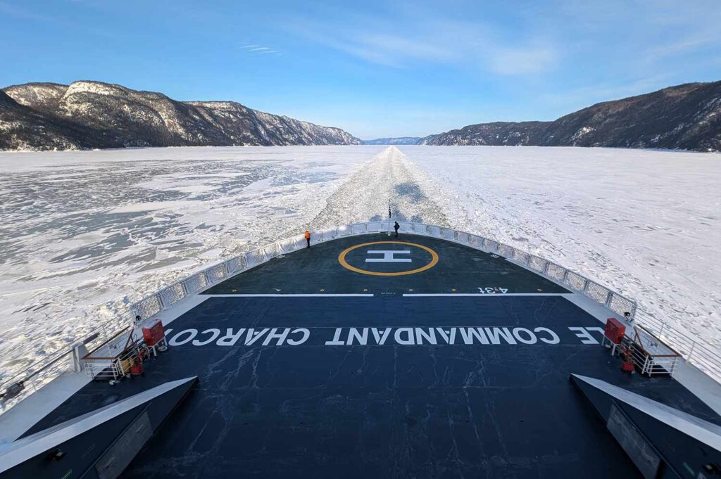 I sailed through northern quebec in the depths of winter