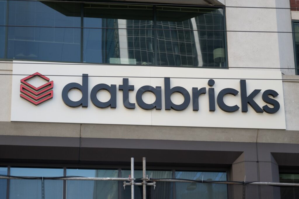 Databricks to buy open source database startup neon for $1b