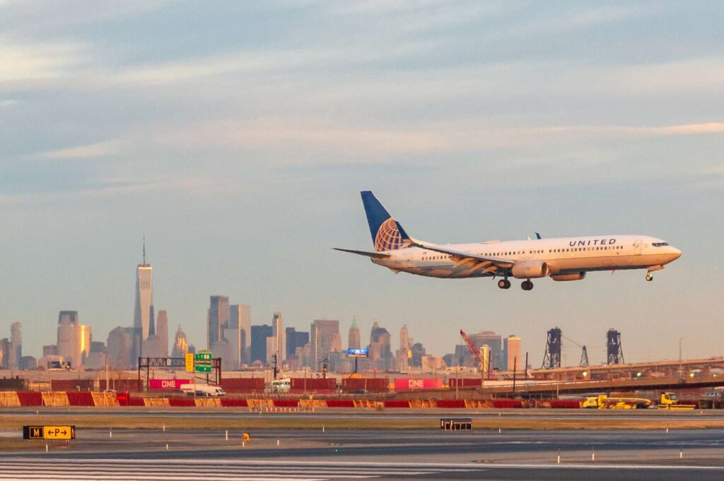 Faa is 'slowing arrivals and departures' at newark airport amid