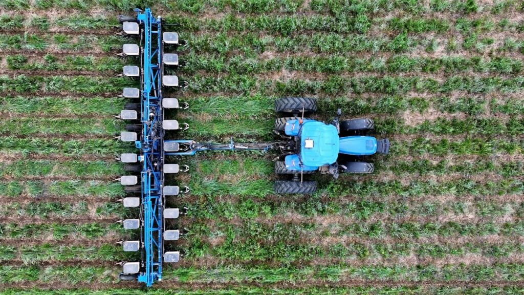 Farmers take a wait and see approach to trump’s trade war