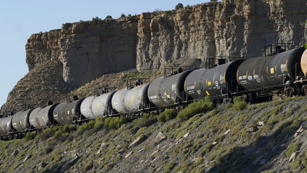 Supreme court clears way for utah oil project, scaling back
