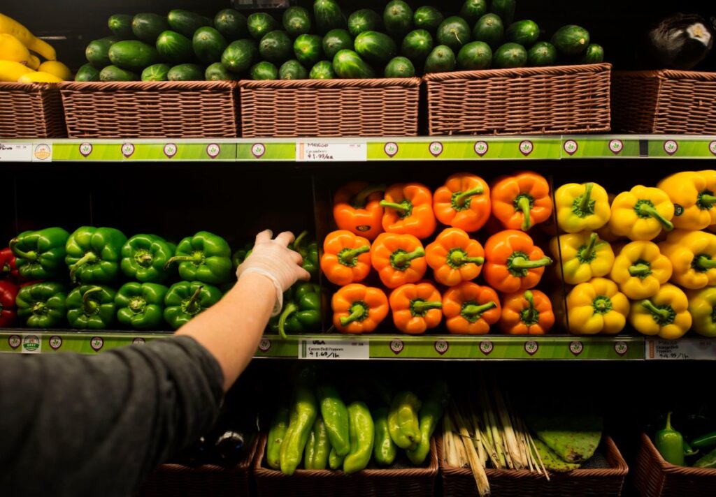 Ongoing cyberattack at us grocery distributor giant unfi affecting customer